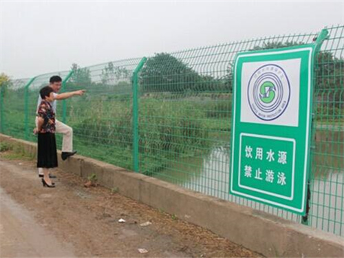 水源地護欄（lán）4.jpg